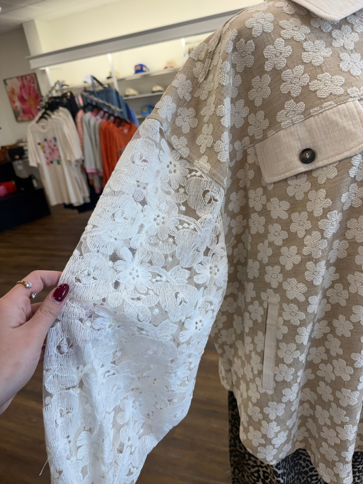 BiBi- Plus Oatmeal Floral Shacket