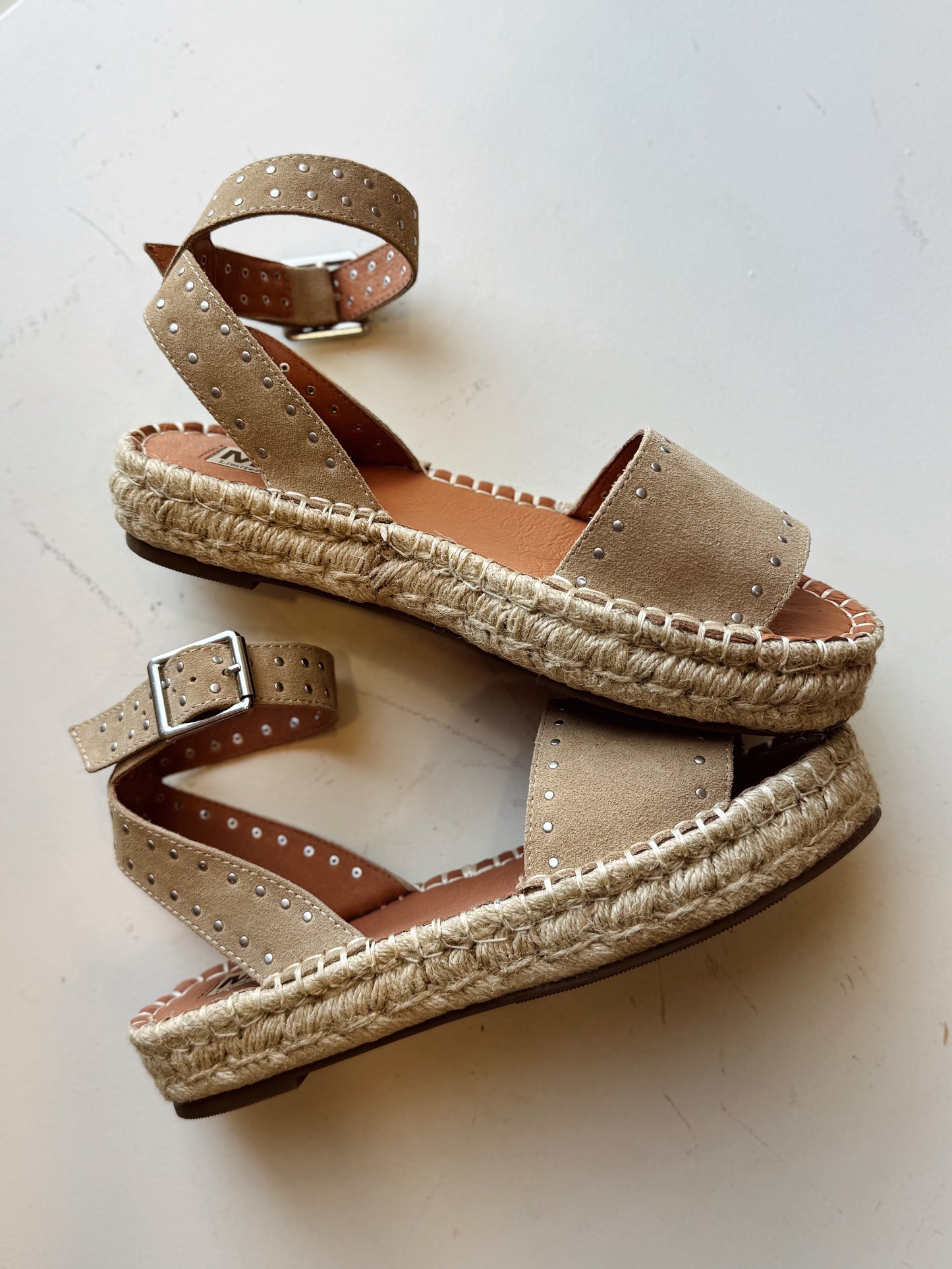 Shae Natural Sandals