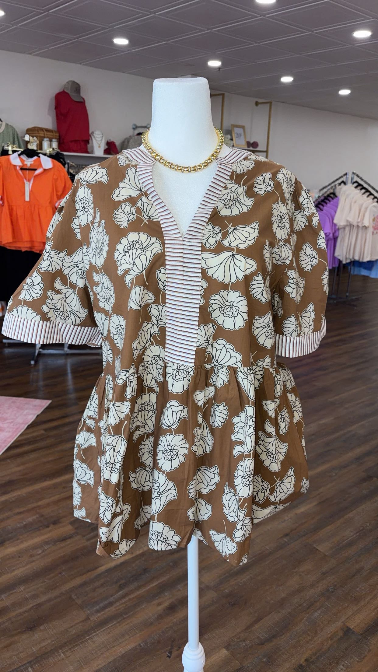S+S- Plus Caramel Printed Top