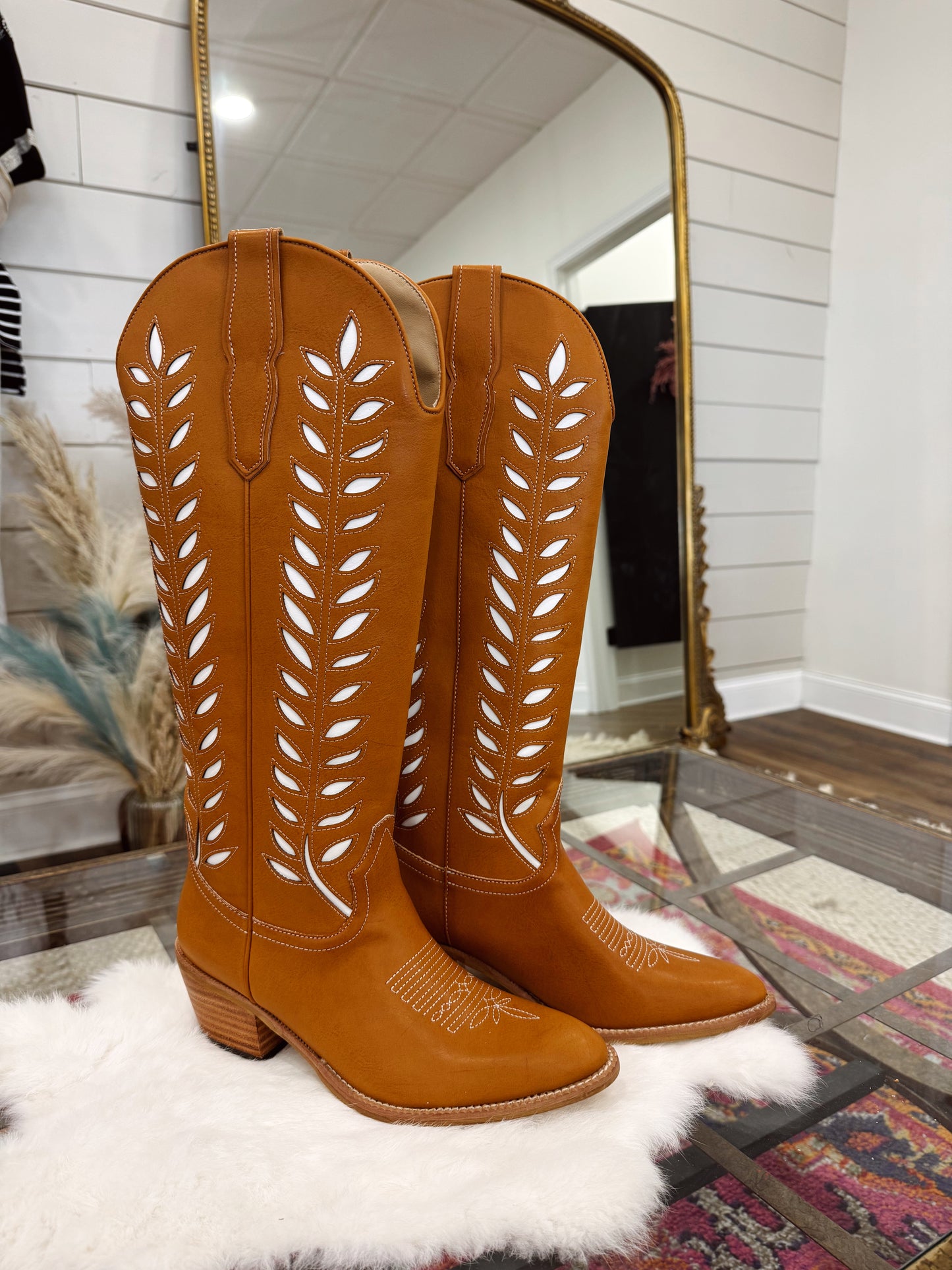 Lucia Boots - Camel