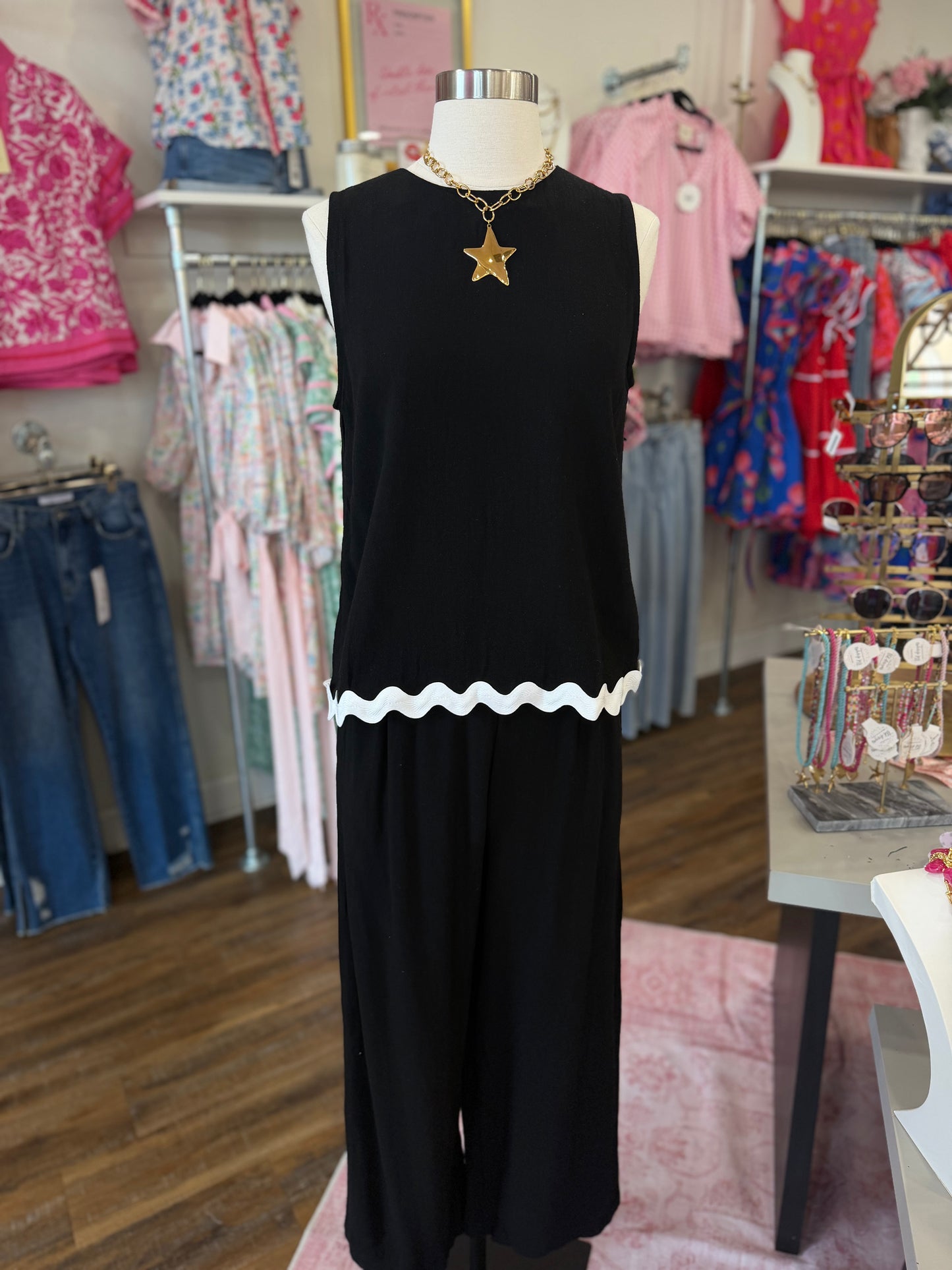 BR- Black Ric Rac Trim Set