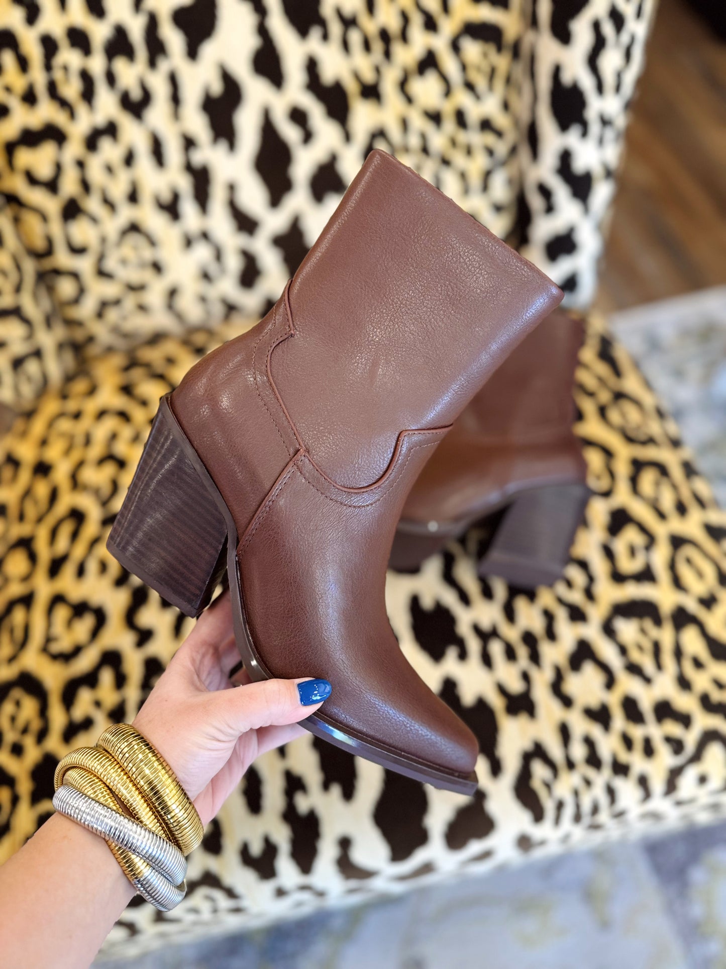 Victoria Bootie - Cognac