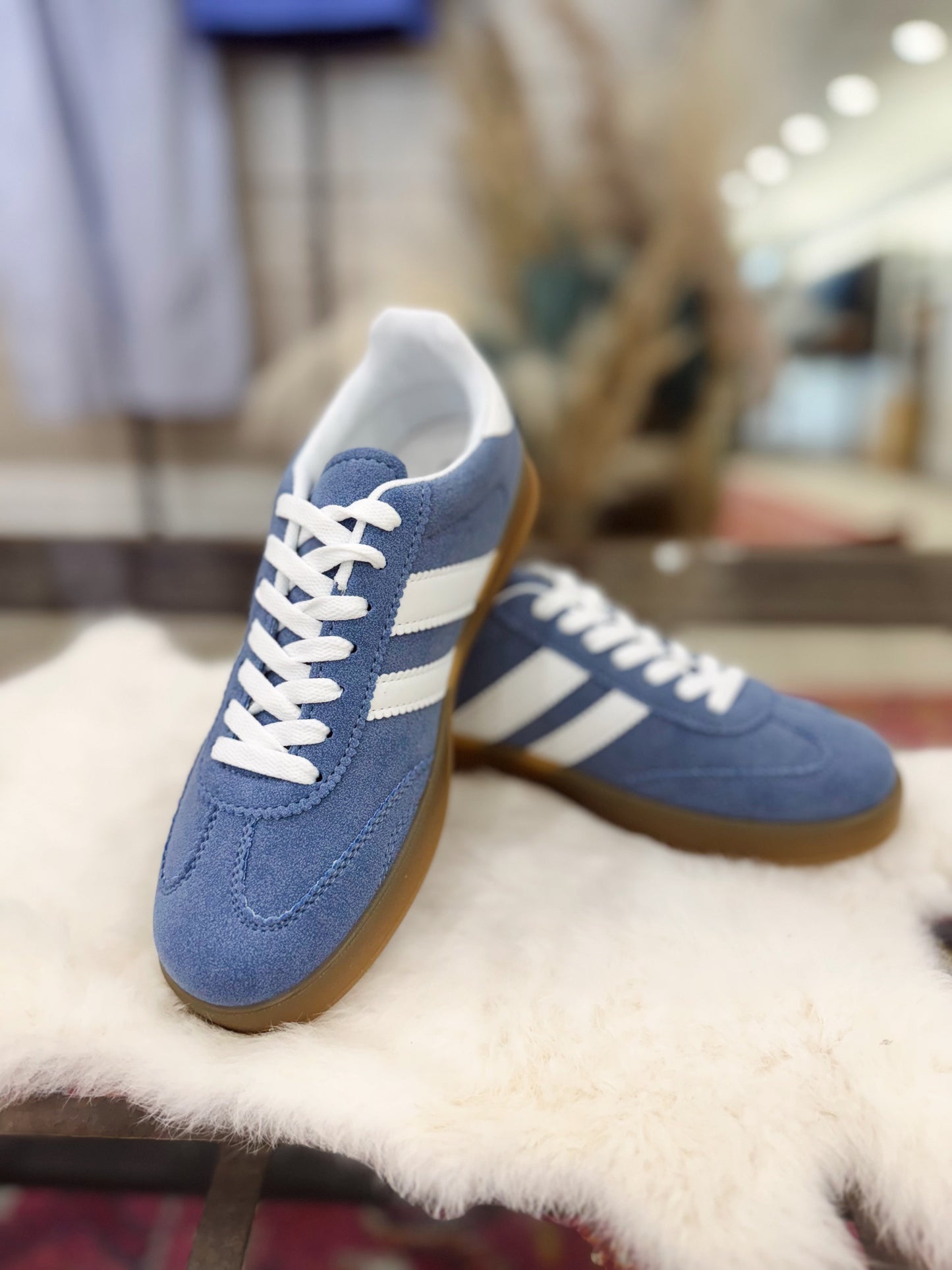 Perry Sneaker
