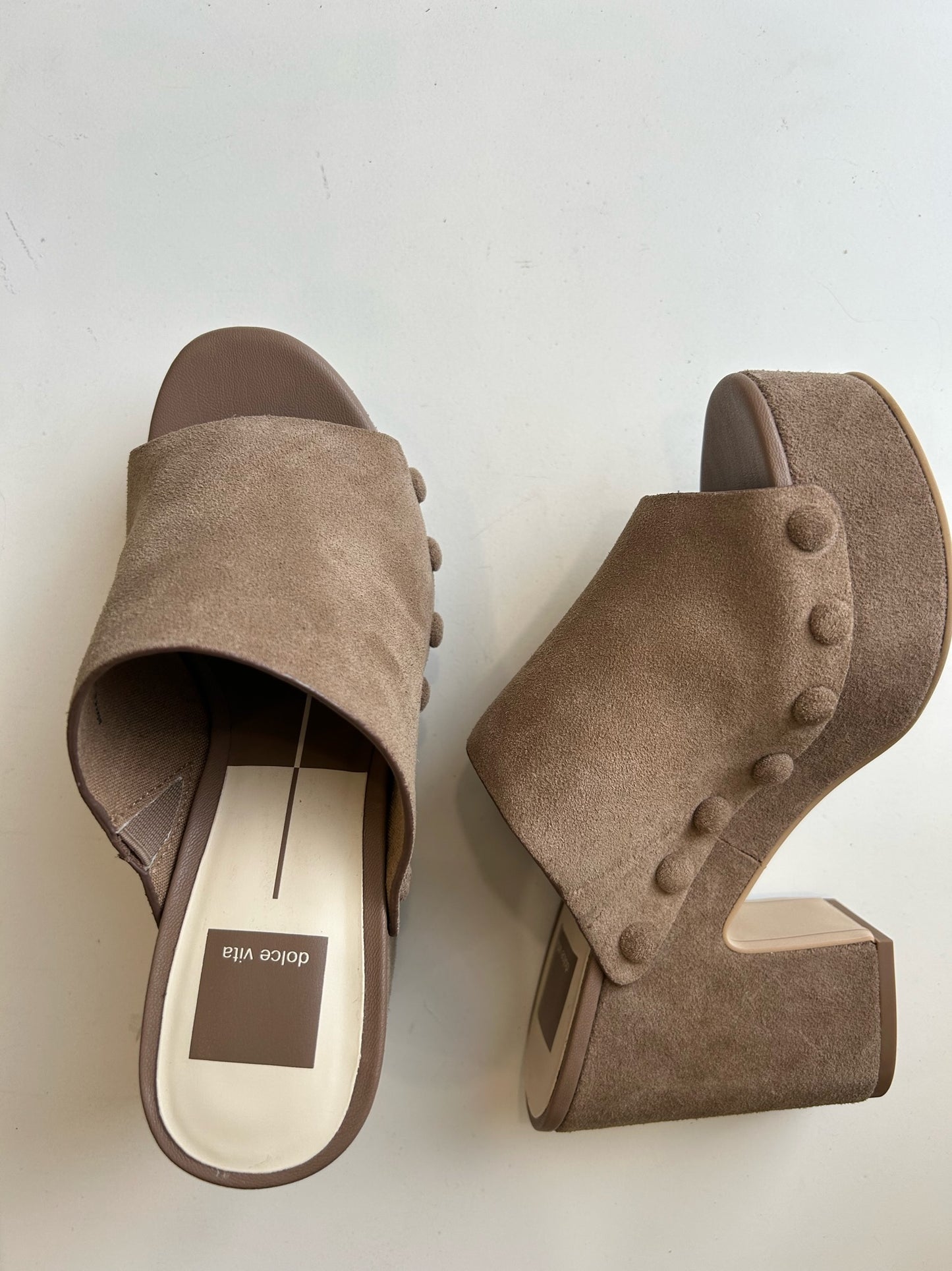 Emol- Mushroom Suede