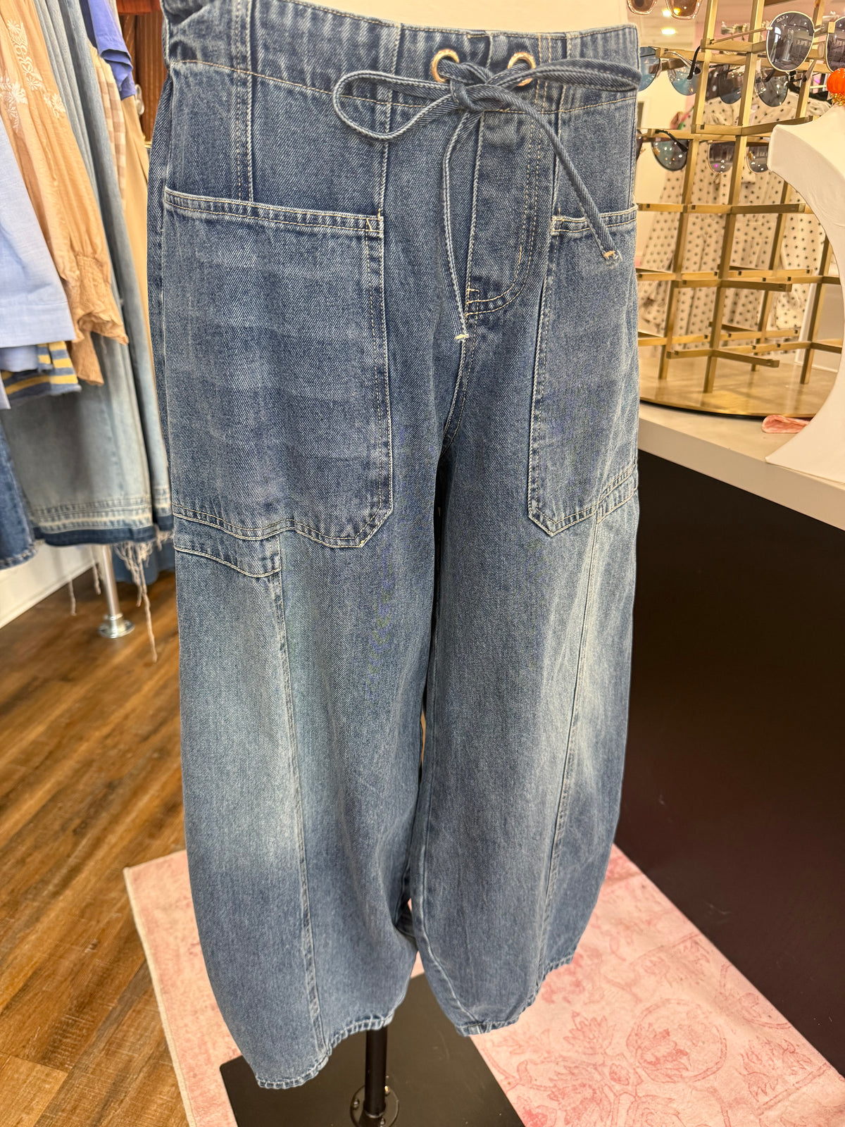 Bluivy- Medium Wash Barrel Jeans