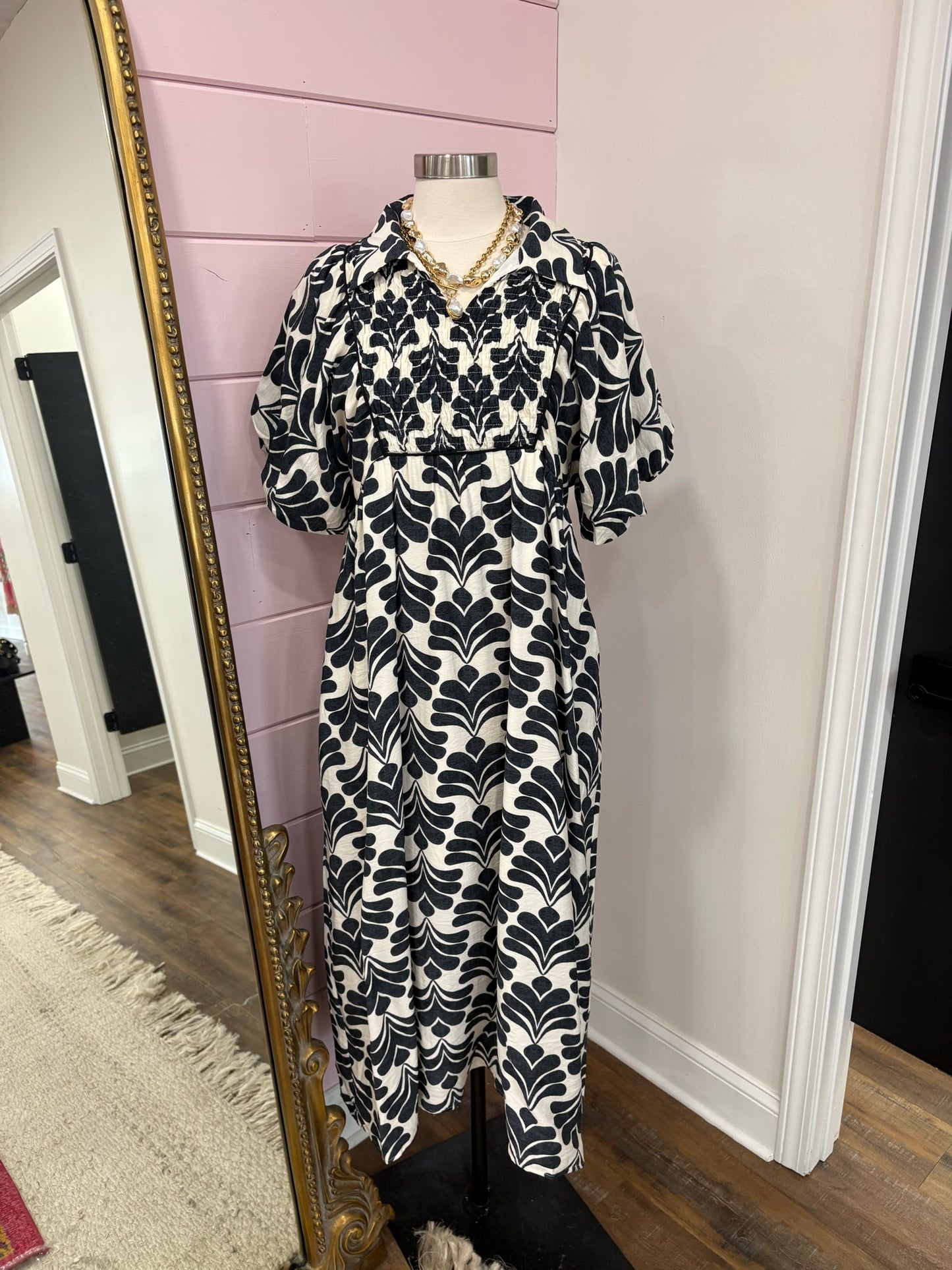 JODIFL- Black Puff Sleeve Dress