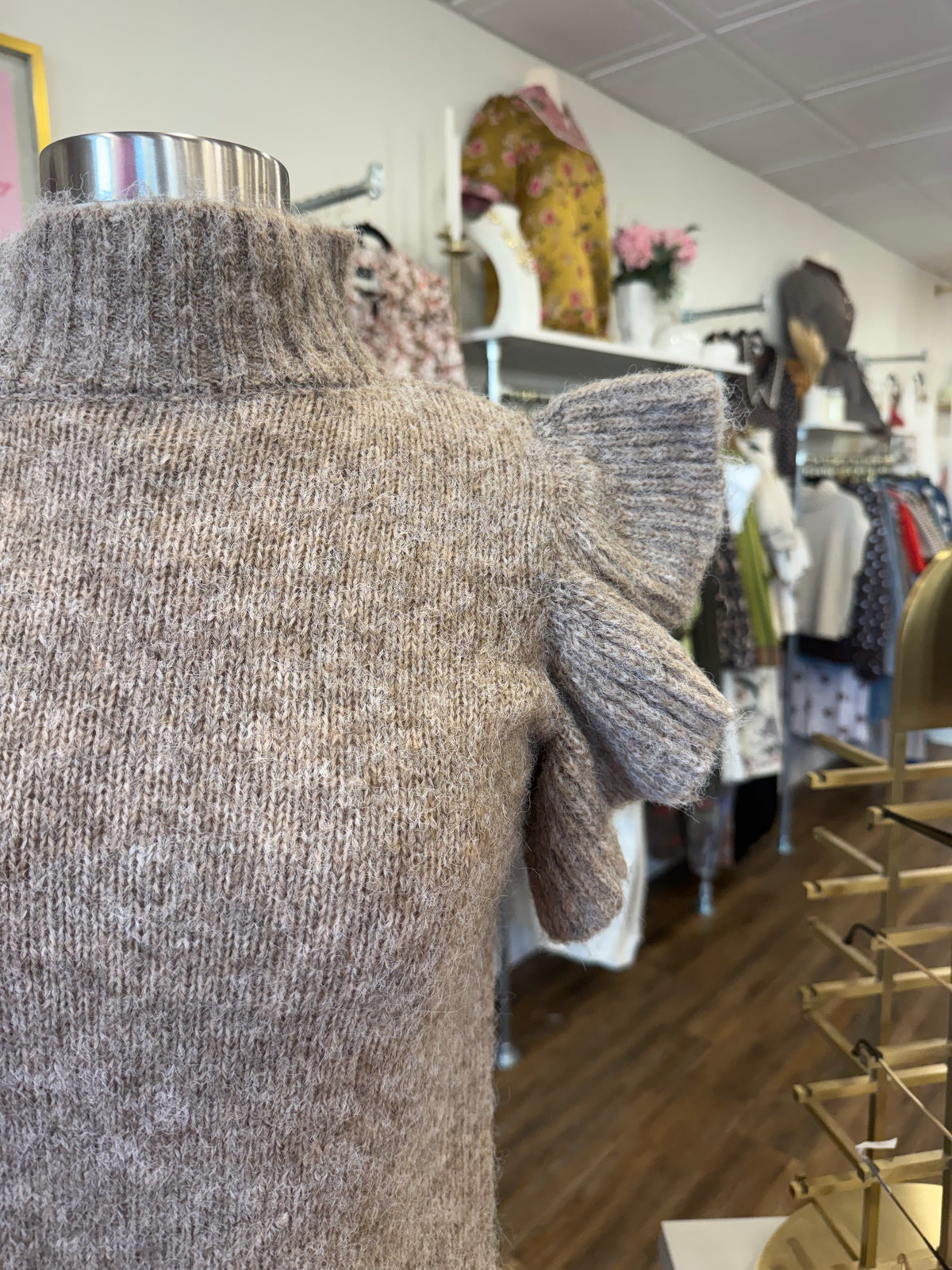 BP- Oatmeal Ruffle Sleeve Mockneck