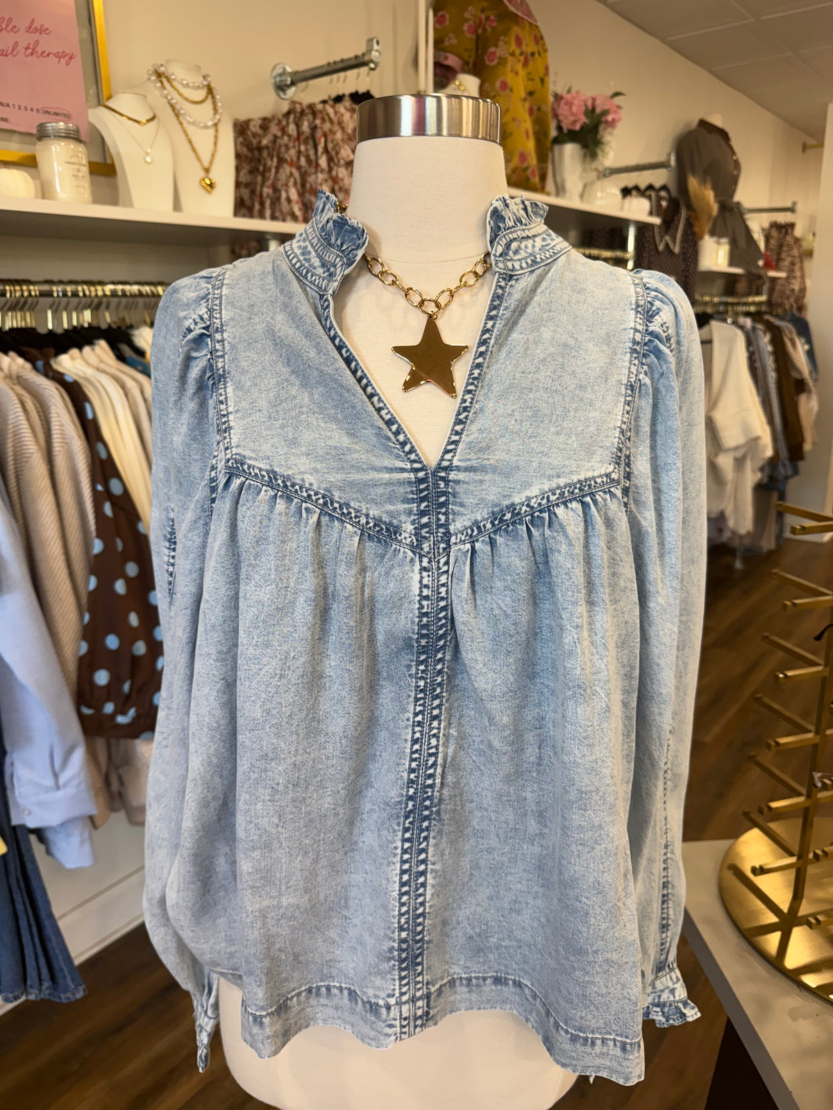 D&R- Denim Frilly Puff Sleeve Top