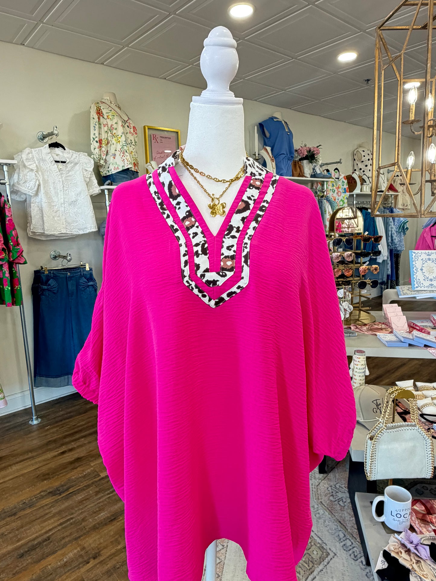 1W- Dolman Half Sleeve Leopard trim V