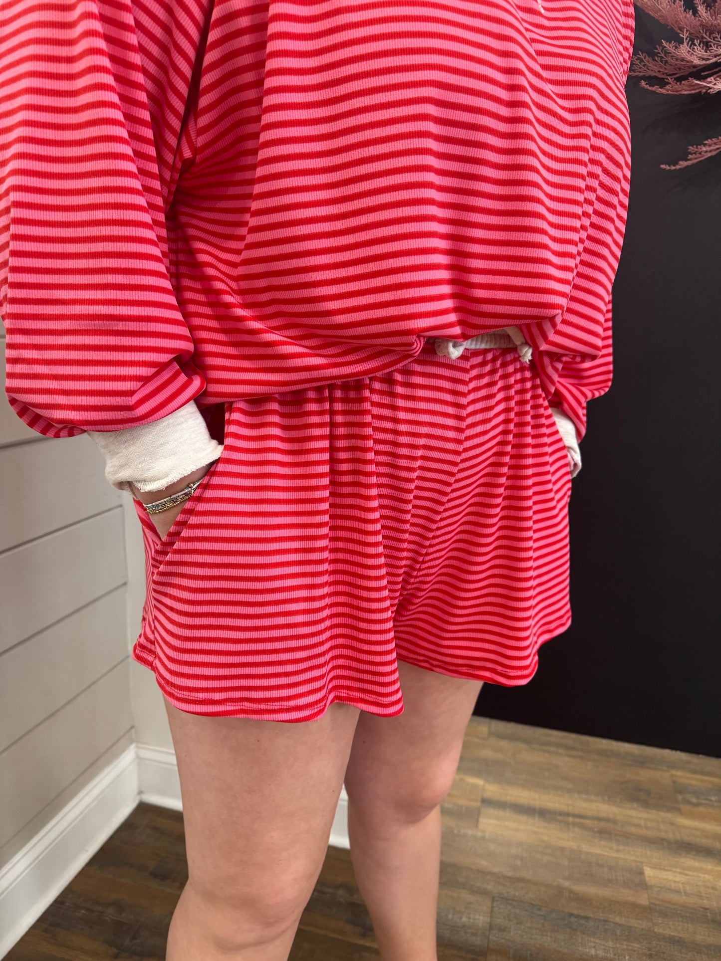 Set The Vibe Shorts