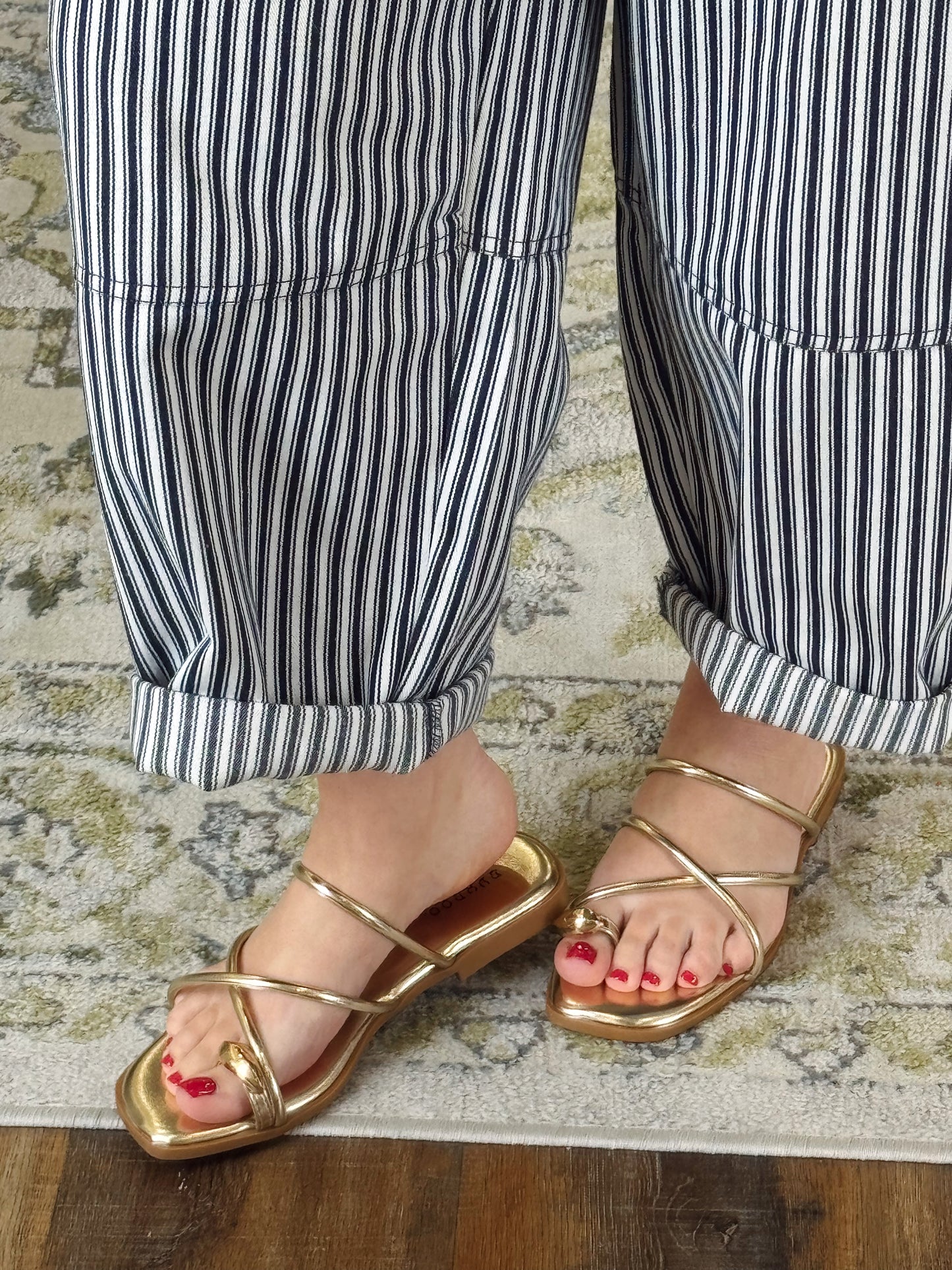 Goldie Sandal