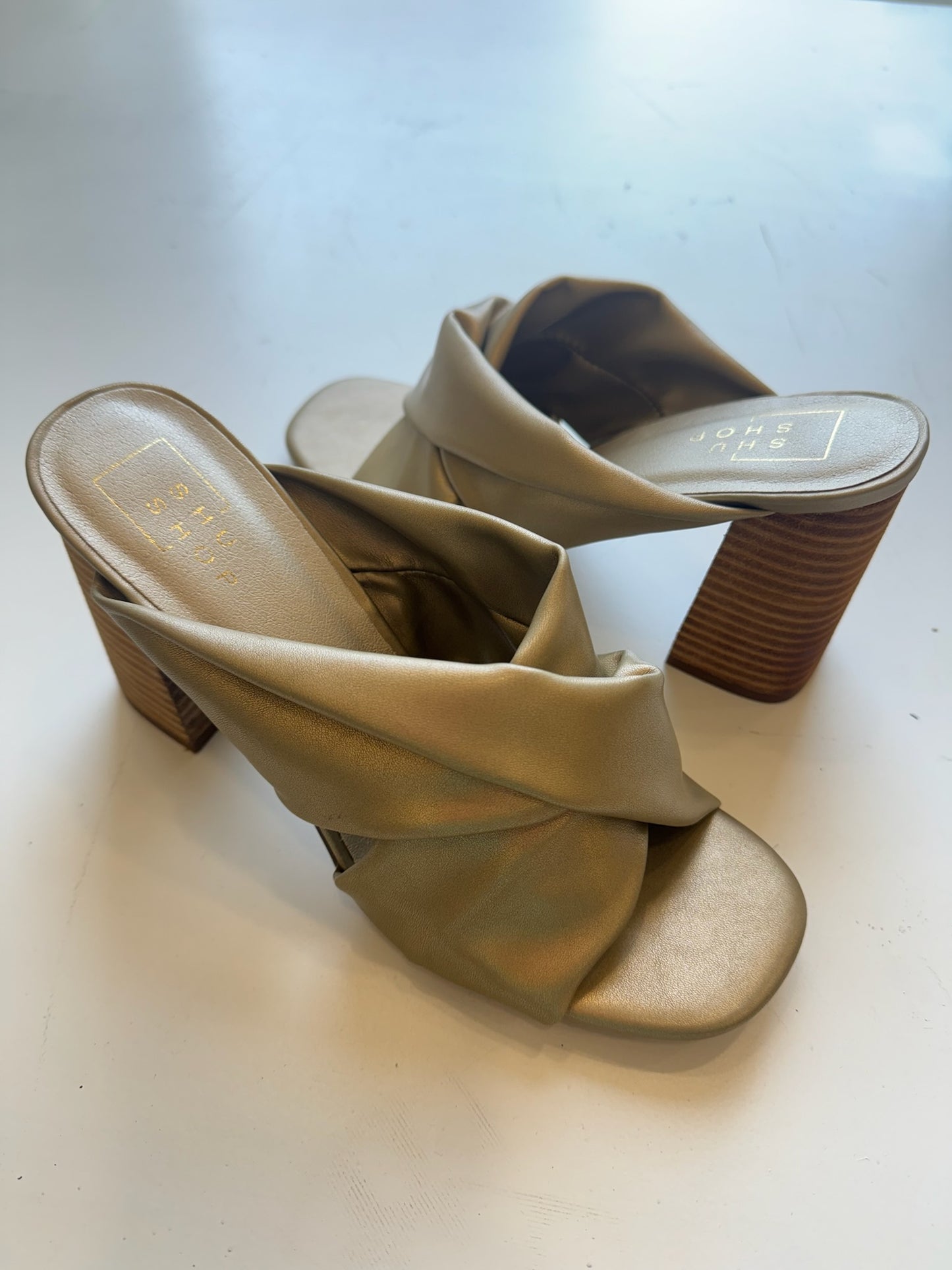 Fiji Heels - Gold