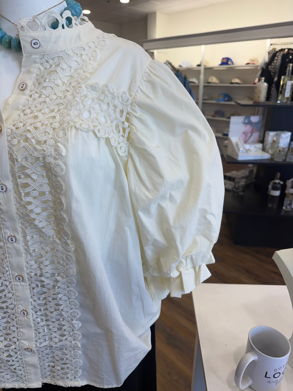 GI- Plus Cream Balloon Sleeve Top