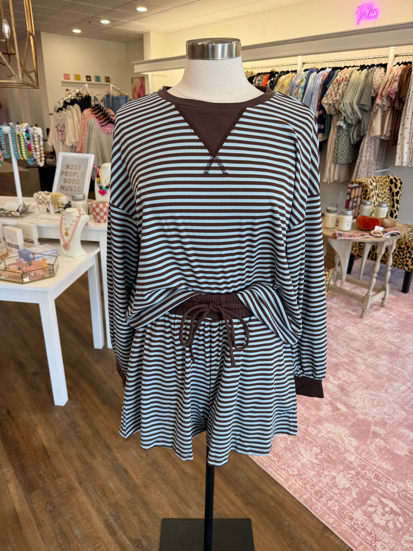 1W- Brown Stripe Long Sleeve Set