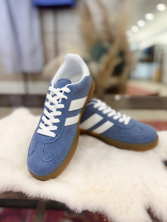 Perry Sneaker