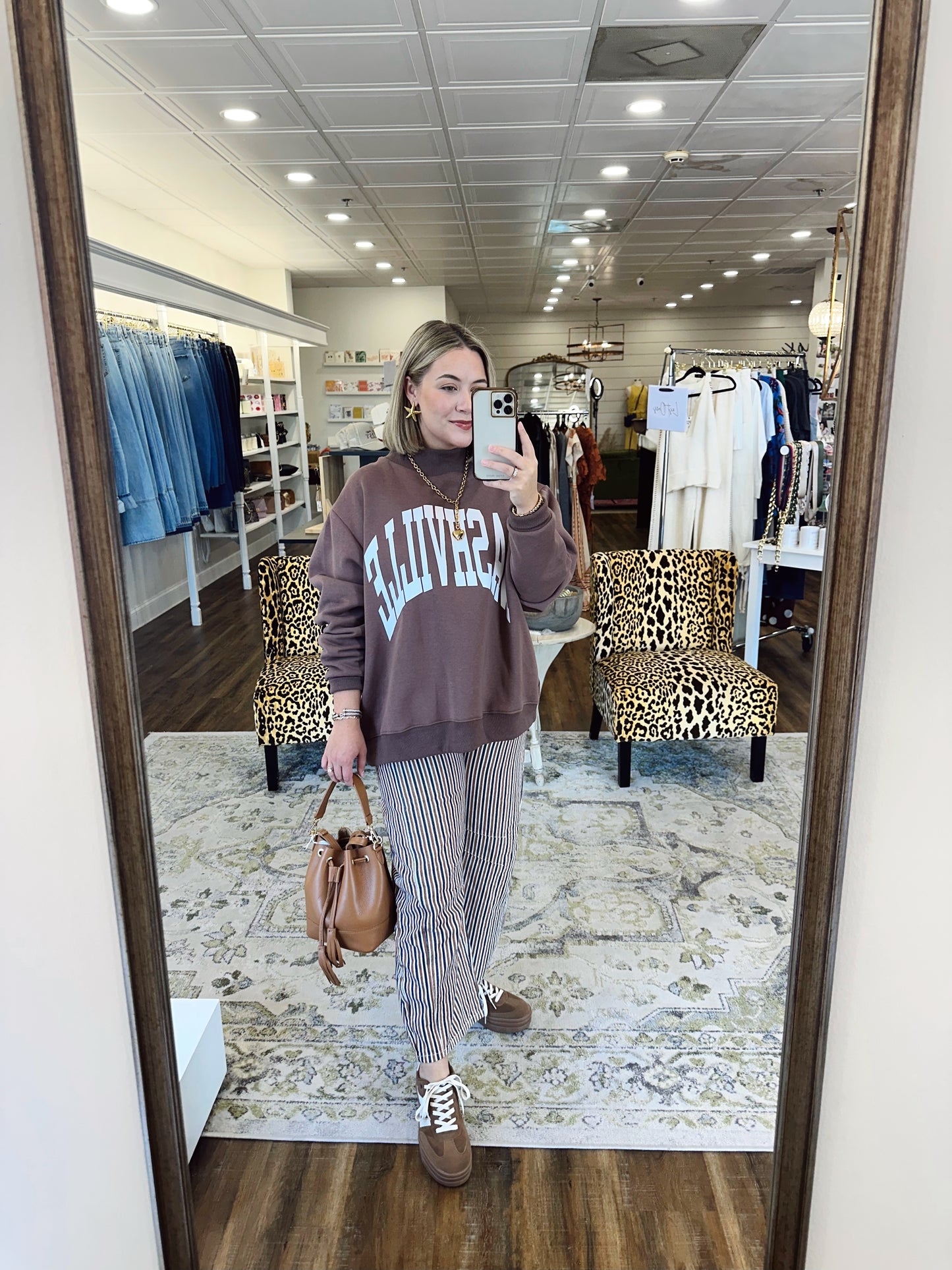 Nashville Pullover Sweatshirt