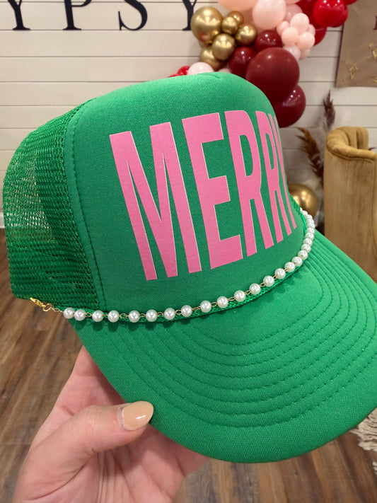 Pearl Trucker Hat Chain